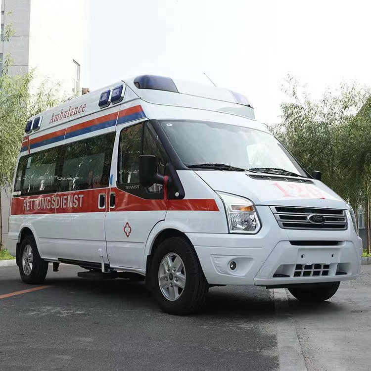 海东行动不便者长途救护车租赁:安全转运的核心注意事项